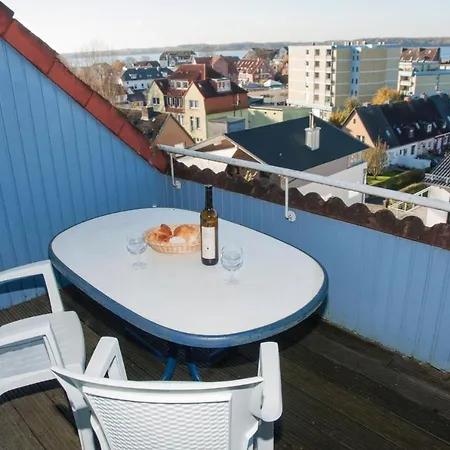 Tolle Ferienwohnung Mit Meerblick - Fördeblick 13 * Laboe